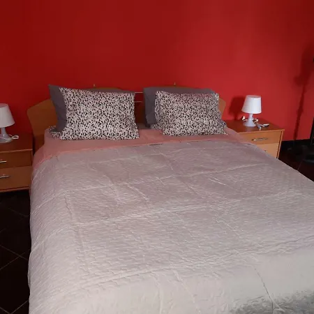 Apartment Miras' *
